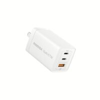 Momax หัวชาร์จ รุ่น ONE Plug อแดปเตอร์ GaN 3 พอร์ต Type-C + USB Fast Charge 10A 67W - สี White