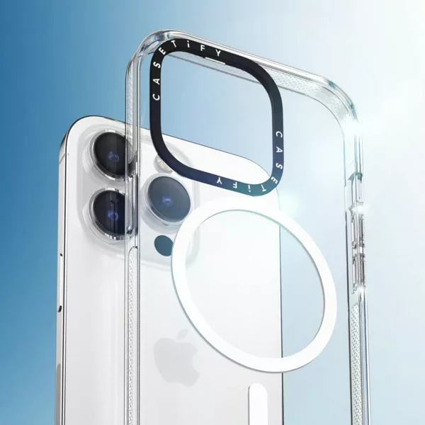 Casetify รุ่น Clear Case with MagSafe - เคส iPhone 15 Pro - สี Clear