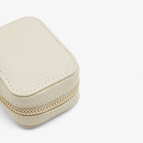 Custype รุ่น Mini Rectangular Pouch - กระเป๋า - สี Beige