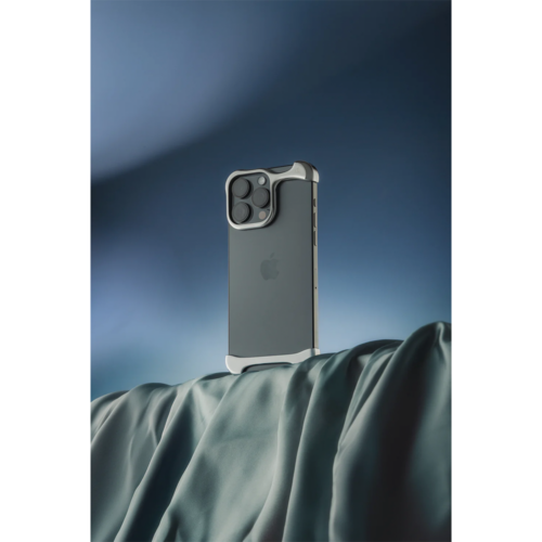 Arc รุ่น Pulse Aluminum - เคส iPhone 16 Pro - สี Polished Silver - Image 8