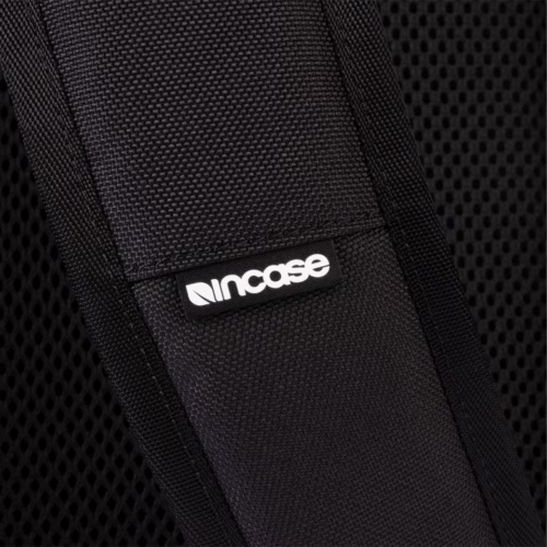 Incase รุ่น Campus Compact Backpack - กระเป๋าเป้สะพายหลัง - สี Carbon - Image 9