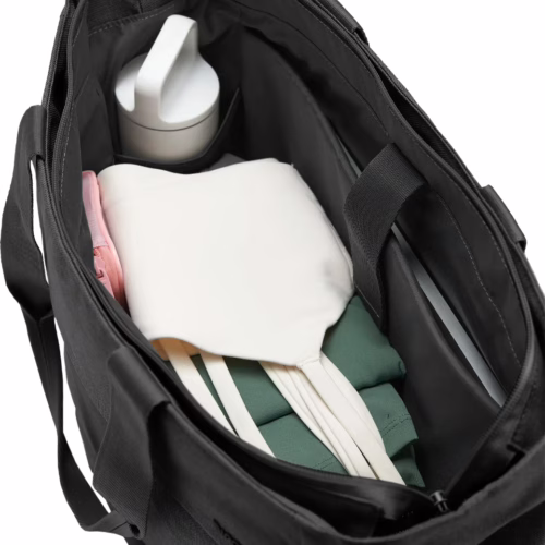 Incase รุ่น Crosstown Tote - กระเป๋า - สี Black - Image 7