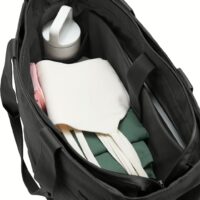 Incase รุ่น Crosstown Tote - กระเป๋า - สี Black