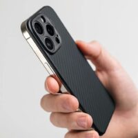 Suti รุ่น PhoneBack (Magsafe) - เคส iPhone 16 Pro Max - สี Carbon Fiber