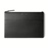 GRAMS(28) รุ่น 114 Leather Folio - ซองใส่ MacBook Air 13" (M2/M3) / MacBook Pro 13" (M1/M2) - สี Nappa Black