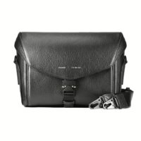 GRAMS(28) รุ่น 172 Camera Sling (Pebbled Leather) - กระเป๋าใส่กล้อง - สี Black