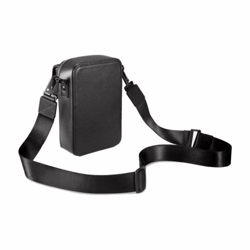 GRAMS(28) รุ่น 173 Vertical Sling (Pebbled Leather) - กระเป่า - สี Black - Image 4